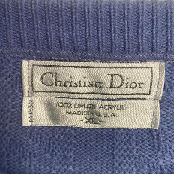 Vintage Christian Dior Men’s  Blue Crew Neck Cable Knit Sweater Made in The USA - Picture 2 of 3